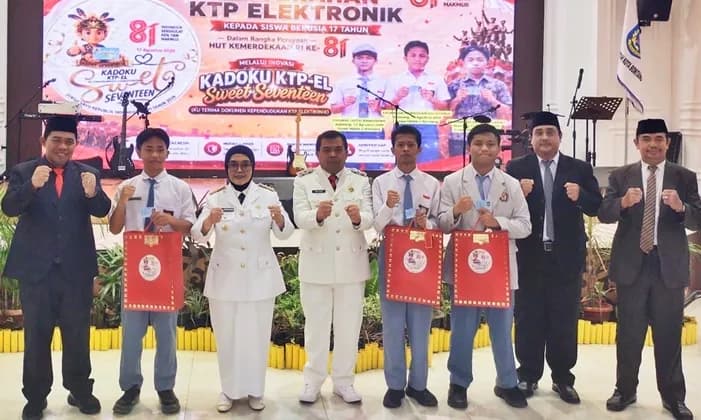 KTP-el Gratis Hadiah HUT RI ke-81 untuk Pelajar Bontang Berusia 17 Tahun
