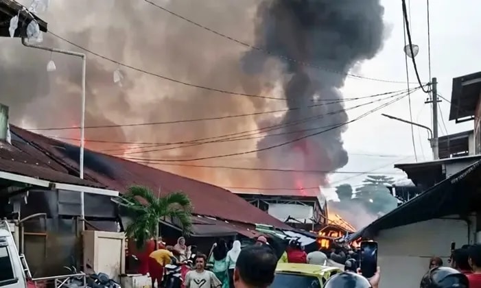 Pasar Sepinggan Balikpapan Terbakar, Minim APAR, Puluhan Kios jadi Arang