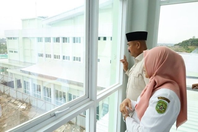 Pembangunan RSUD AM Parikesit Ditinjau, Bupati Kukar Edi Damansyah Memastikan Pelayanan Kesehatan Optimal