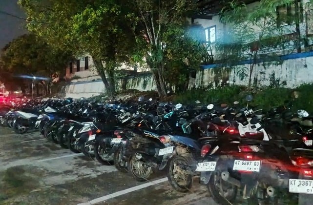 69 Motor Dikandangkan! Aksi Balap Liar di Kantor Wali Kota Bontang Bubar Jalan