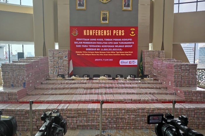 Kejagung Sita Rp11,8 Triliun dari Kasus Korupsi CPO, Uang Tunai Ditumpuk Setinggi 2 Meter