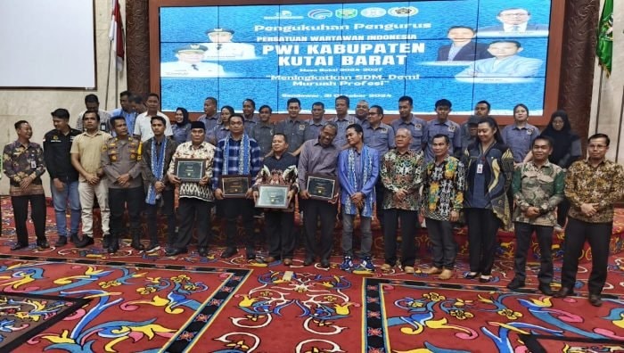 Resmi Dikukuhkan, PWI Kutai Barat Siap Dorong Jurnalisme Berkualitas untuk Kemajuan Daerah