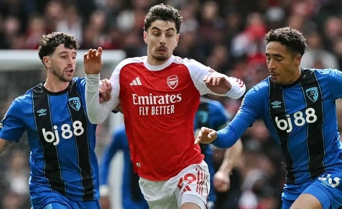 10 Tendangan Sudut Tanpa Hasil, Arsenal Kalah di Kandang