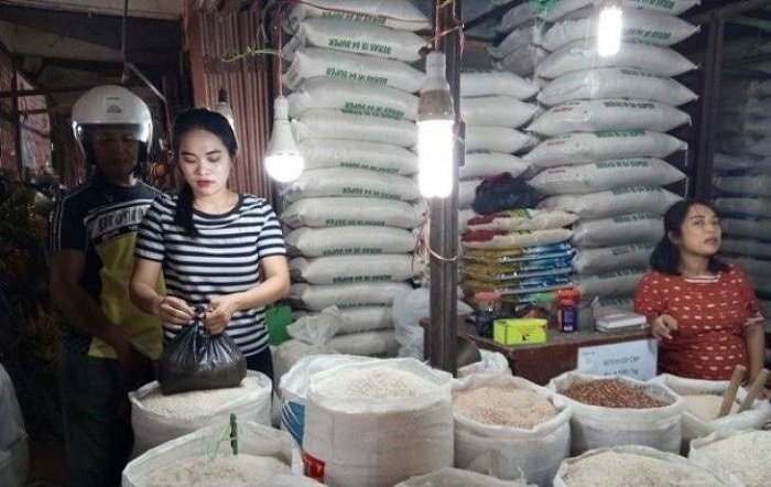 Warga Bontang Jangan Panic Buying! Stok Beras Bulog Diklaim Aman