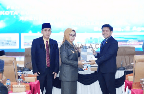 Rapat Paripurna Ke-15 DPRD Bontang Bahas Perubahan APBD 2024
