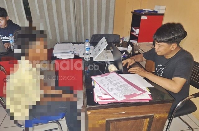 CCTV Bongkar Aksi Bobol Warung di Penajam, Pelaku Masuk Lewat Dinding
