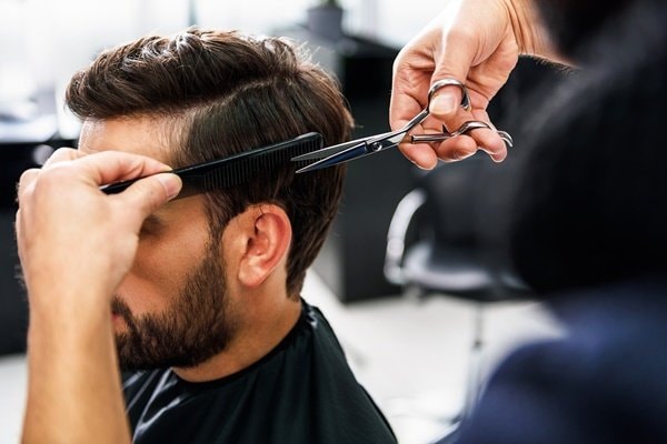 Kuota Terbatas 21 Orang! Warga Bontang Diajak jadi Barber Profesional dengan Pelatihan Gratis