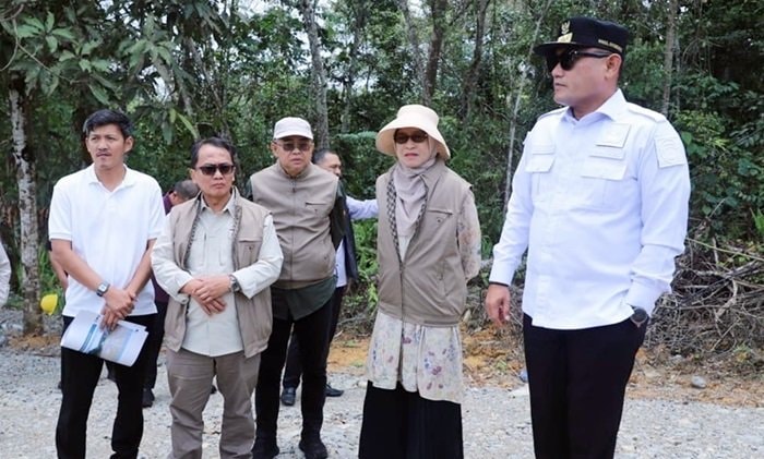 Truk Sawit dan ODOL jadi Biang Kerok Kerusakan Jalan Nasional Kutai Barat