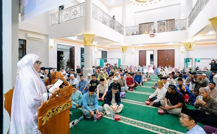 Hadiri Nuzulul Quran di Masjid Terapung, Wali Kota Bontang Ajak Warga Jadikan Alquran Pedoman Hidup