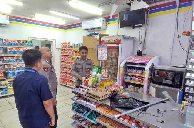 Maling Bobol Indomaret Lamaru Balikpapan, Rusak Dinding untuk Kuras Isi Toko