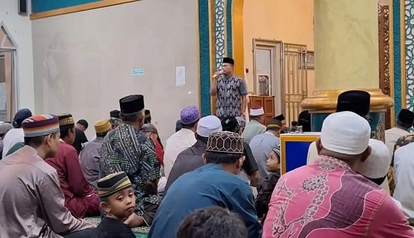 Danramil Rukito Kunjungi Masjid Raudhatul Jannah Muara Badak, Beri Pesan Menyentuh ke Jemaah