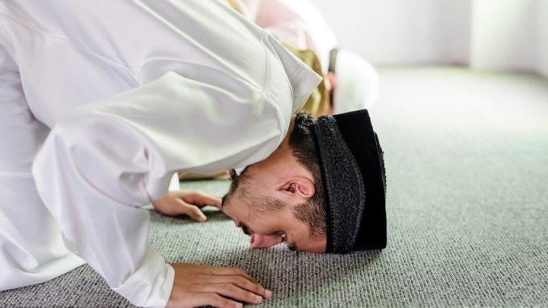 Perbanyaklah Doa saat Sujud Ketika Salat, Ini Rahasianya
