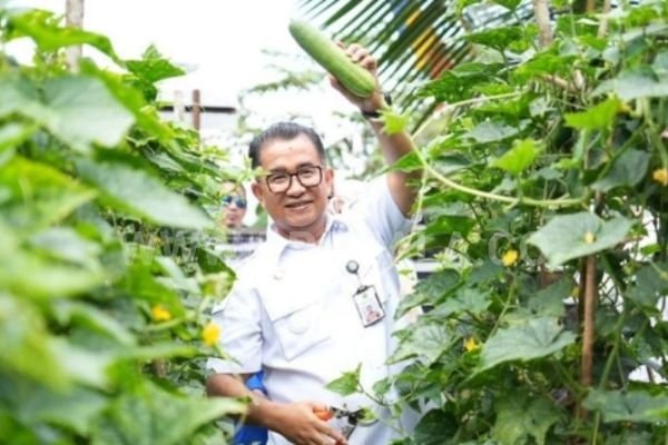 Mahasiswa Politani Samarinda Ditantang Bertani di Lahan Eks Tambang