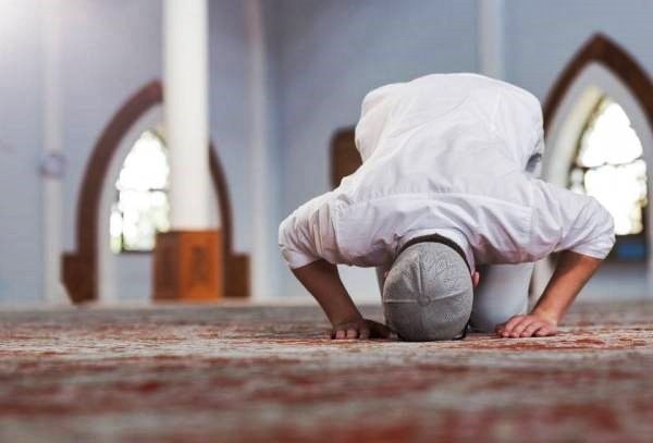 Malaikat Benci dan Melaknat Lima Golongan Ini