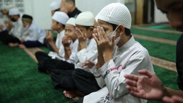 Idul Yatama: Hari Raya Anak Yatim pada Tanggal 10 Muharram