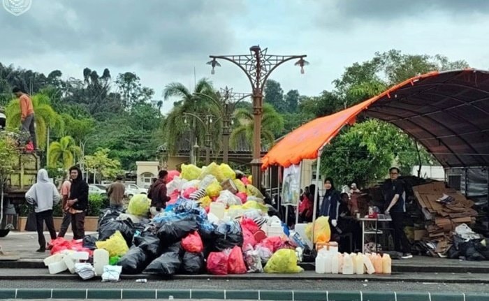 Sedekah Sampah di Samarinda: Dari Halaman Masjid, Gerakan Lingkungan Itu Dihidupkan Kembali