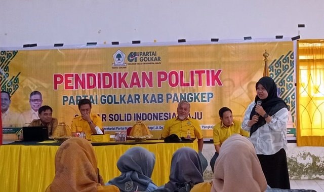 Golkar Pangkep Tanamkan Nilai Demokrasi untuk Generasi Muda, PWI Ingatkan Peran Penting Pers