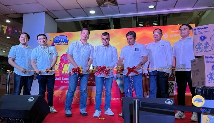 Spektra Meriah 2025 Hadir di Samarinda, FIFGROUP Bagikan Santunan Rp36 Juta
