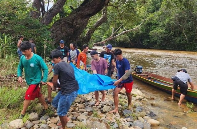 Detik-Detik Perahu Terbalik di Sungai Mahakam Ulu, Juan Sang Ditemukan Meninggal
