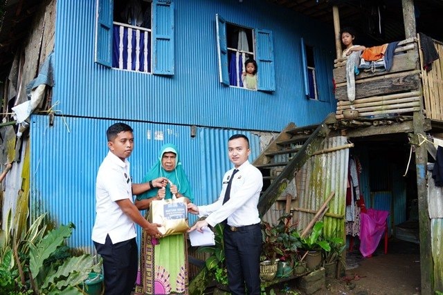 Rutan Kelas IIB Pangkep Berbagi 25 Paket Sembako Sambut Nataru 2025