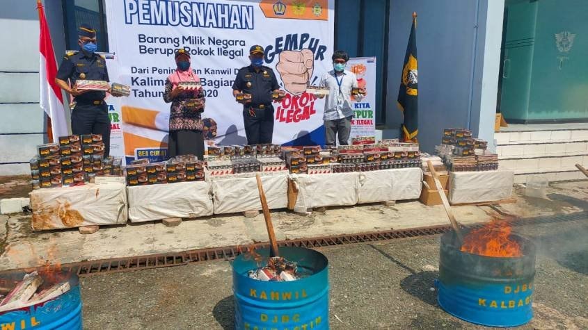 Rokok Ilegal di Kaltim Senilai Rp244 Juta Dimusnahkan