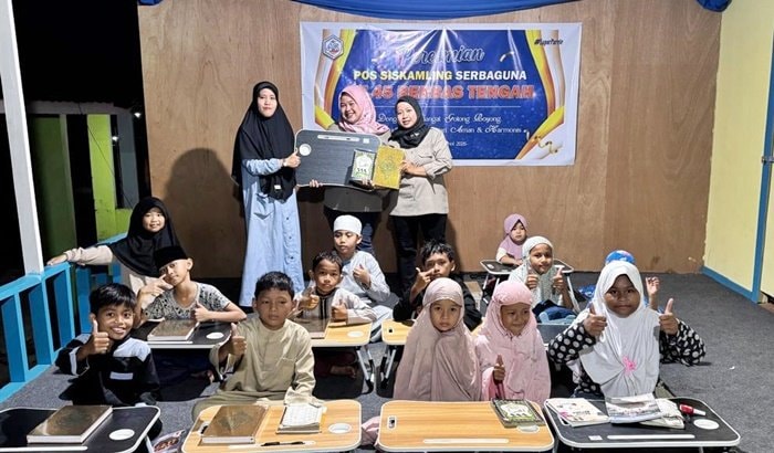 Legislator Kaltim, Shemmy Salurkan Bantuan Alquran untuk Warga Bontang, Dukung Pembelajaran Mengaji Anak