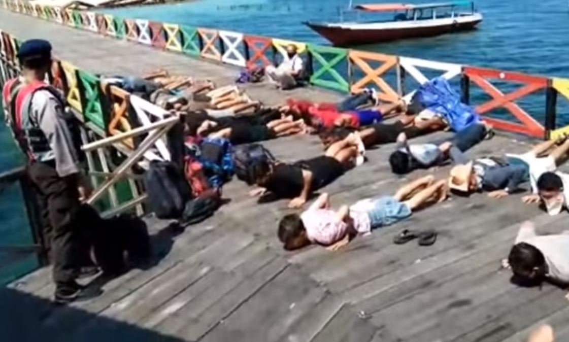 Turis Diawasi Demi Penegakan Disiplin Protokol Kesehatan