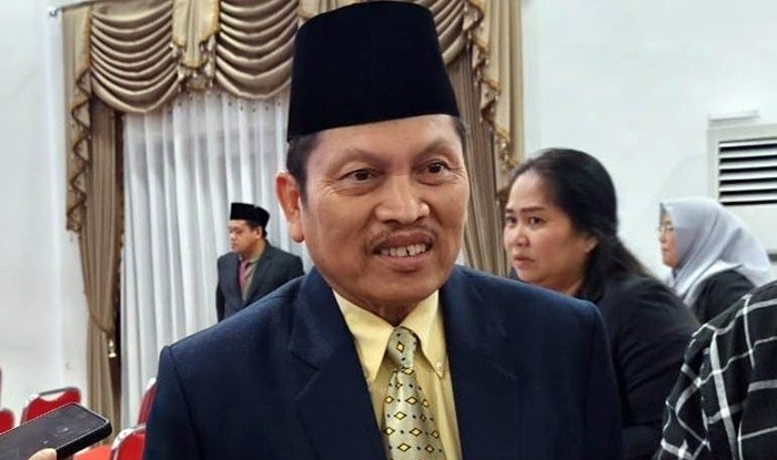 Pemkot Bontang Baru Salurkan Seragam Gratis untuk Siswa Baru