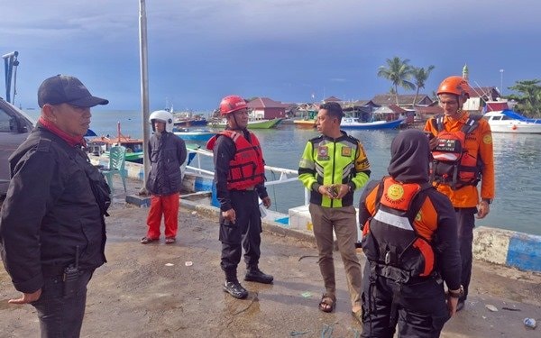 Pemancing Hilang di Pantai Tanjung Bayur, Tim Sisir Laut Balikpapan Kaltim