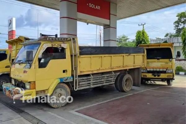 Antrean Solar di SPBU Bontang Masih Panjang
