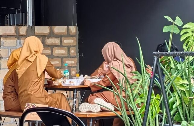 Warga Bontang Bisa Foto ASN Keluyuran saat Jam Kerja, TPP Terancam Ditahan