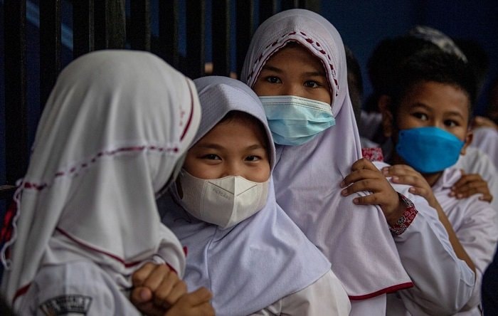 Pendapatan Penjahit Lokal di Bontang Terdongkrak Akibat Program Bantuan Seragam Sekolah