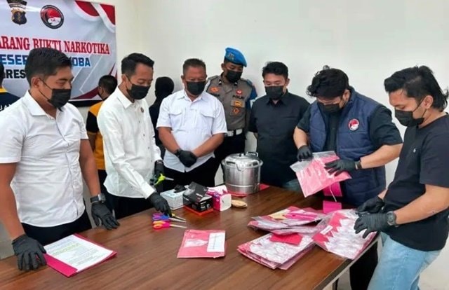 Polres Berau Musnahkan 152,77 Gram Sabu, Tujuh Tersangka Terjerat