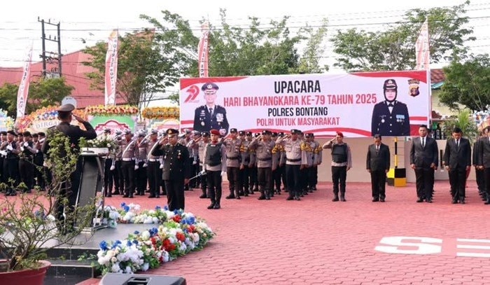 Hari Bhayangkara ke-79: 4 Anggota Polres Bontang Terima Penghargaan Bintang Bhayangkara Narariya