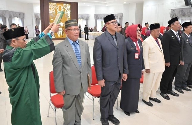 Daftar 4 Kepala Dinas Bergeser, 10 Kepala Sekolah di Bontang Dikukuhkan