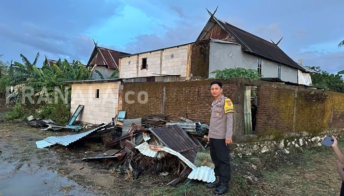 Angin Kencang Terjang Bungoro, Empat Rumah Warga Pangkep Rusak