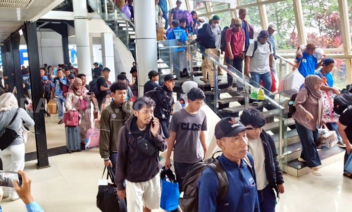 Puncak Arus Balik Lebaran di Balikpapan, 3.212 Pemudik Tiba Kurun Sehari