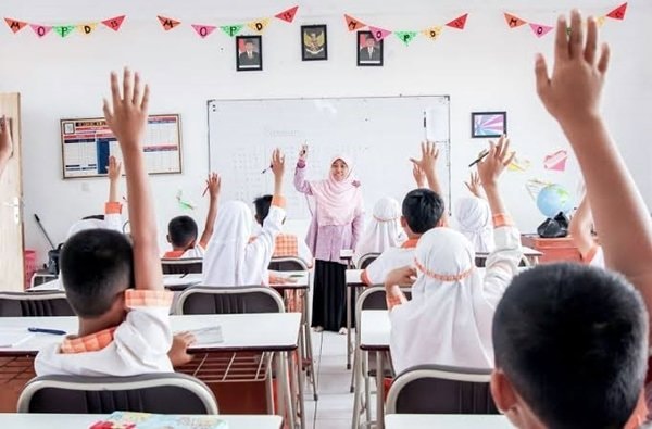 Ancaman PHK Guru Non-ASN, Kaltim Siapkan Skema Bayar per Jam