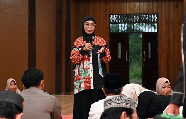 Wali Kota Bontang Janjikan Pembangunan Lapangan Mini Soccer di Guntung Tahun Ini
