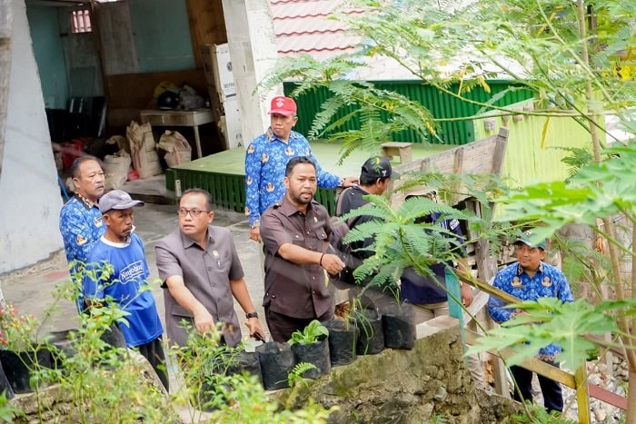 Tinjau Longsor di RT 55 Berebas Tengah, Komisi III Minta Pemkot Selesaikan Proses Hibah Lahan