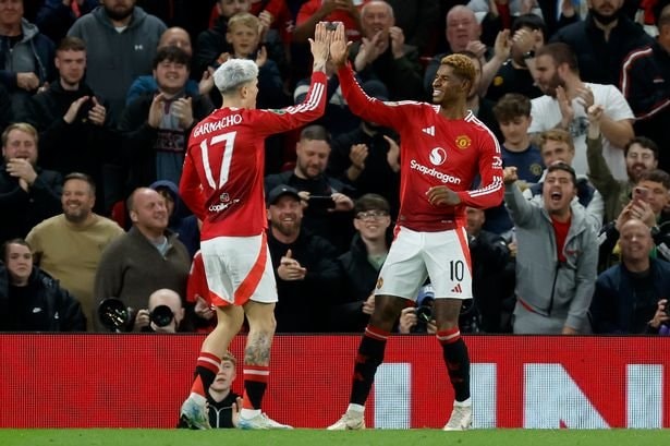 Manchester United Pesta Gol, Hajar Barnsley 7-0 di Piala Liga