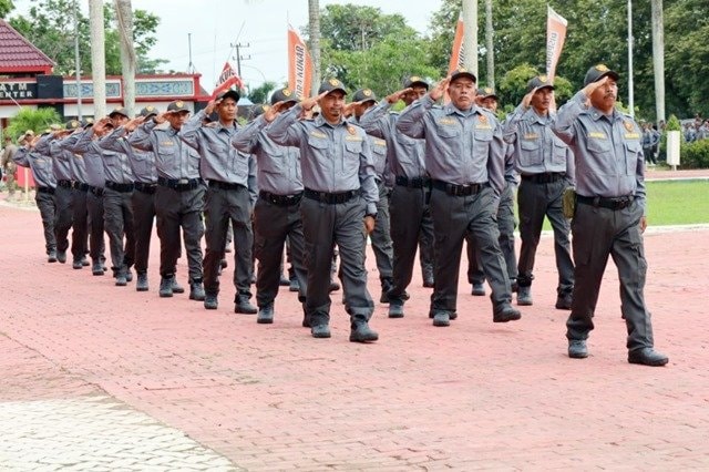 1.000 Anggota Linmas Siap Amankan Pilkada Serentak 2024 di Kutai Kartanegara