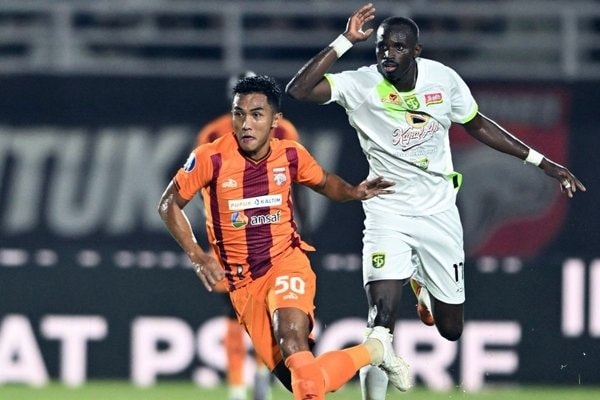 Duel Penalti di Samarinda, Borneo FC Tahan Imbang Persebaya 1-1