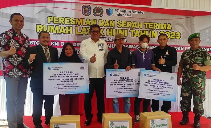 Berkat CSR PT KNI, Tiga Rumah Warga Bontang Kini Layak Huni