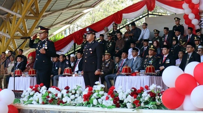 Hari Bhayangkara ke-79 di Pangkep, Polres Gelar Upacara dan Pasar Murah untuk Warga