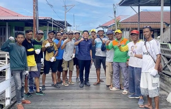Ketua DPRD Bontang dan Komunitas Motor Wisata Percantik Destinasi Wisata Bontang Kuala