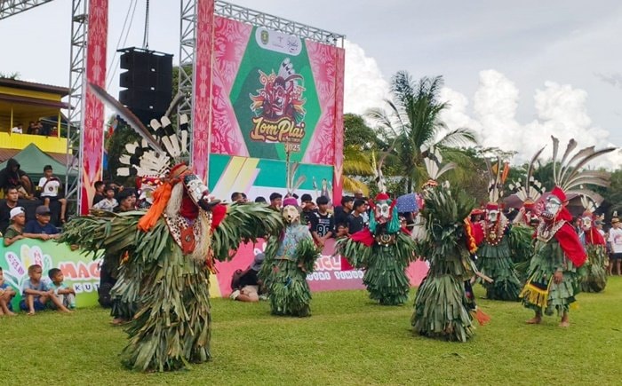Festival Lom Plai Kutim Kembali Bersinar di Panggung Nasional