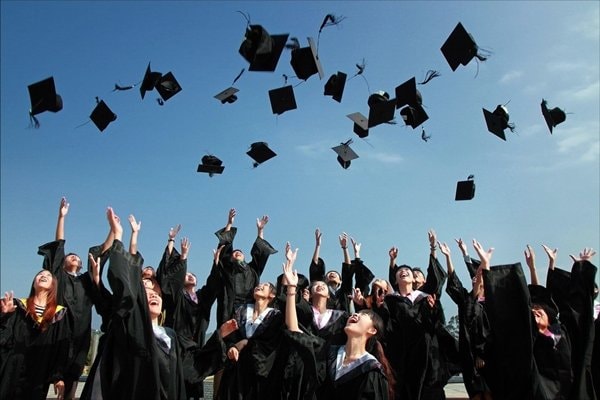Jurusan Kuliah dengan Gaji Tertinggi, Pilihan Tepat bagi Calon Mahasiswa