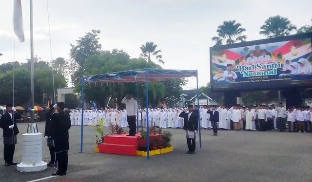 Santri di Bontang Diajak Melek Digital