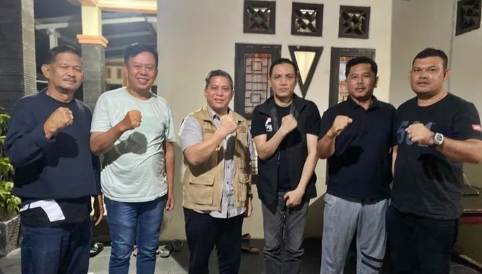 Kunjungi PSI Bontang, Anggota DPD RI Ini Ungkap Alasan Kaltim Harus Dukung Partainya Jokowi